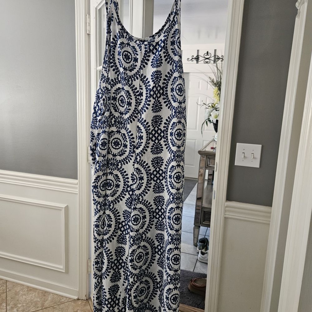 Women’s Blue and White Printed Maxi Dress